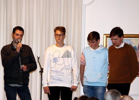 Mentor s tremi od šestih finalistov 23. Pesniške olimpijade